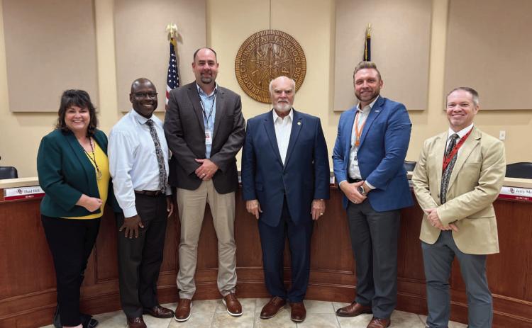 Nichols meets with local superintendents