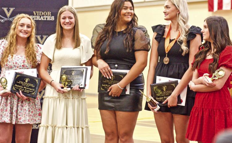 Lady Pirate Basketball Award winners, Natalie Morrison, Madison Powell, Laikyn Brodnax, Raegan Stephenson, Allie Williams