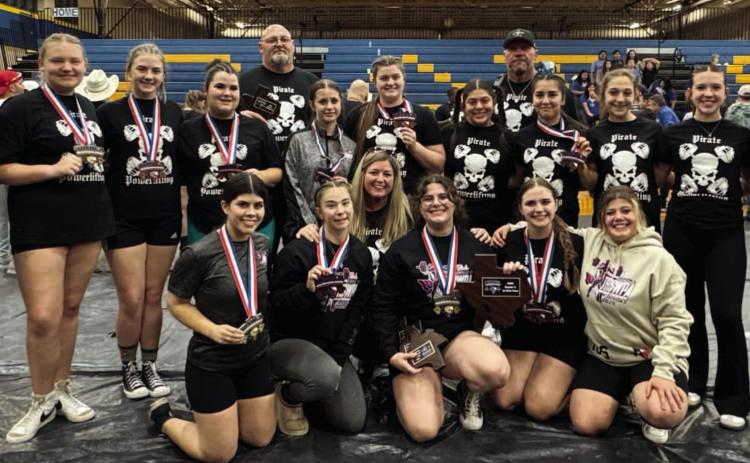 Lady Pirate Powerlifters win Regional Tournament