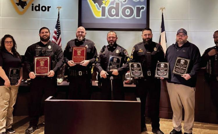 Vidor PD honors officers, dispatchers in Vidor City Hall ceremony
