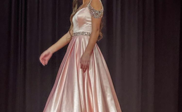 Overall Beauty Winner - Paisley Travis