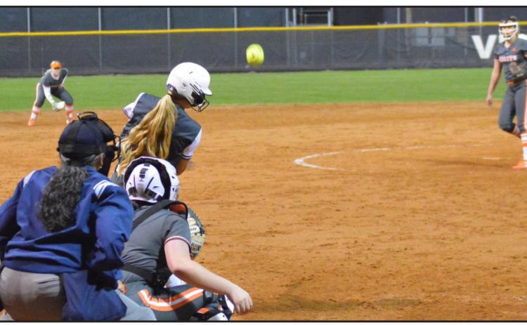 Early errors cost Lady Pirates