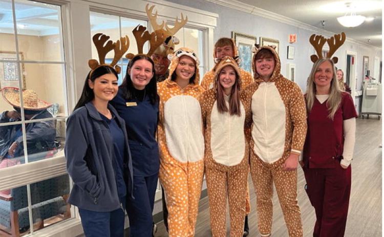 VHS Senior Nursing Students Engage Senior Citizens at Oakwood Manor’s Annual “Deer Hunt”