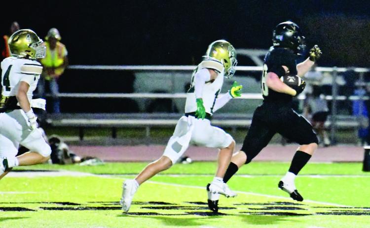 Big gain Skylar Stankovich blew through the Bear defense as he picked up a first down. Stankovich led all rushers with 110 yards on the night.