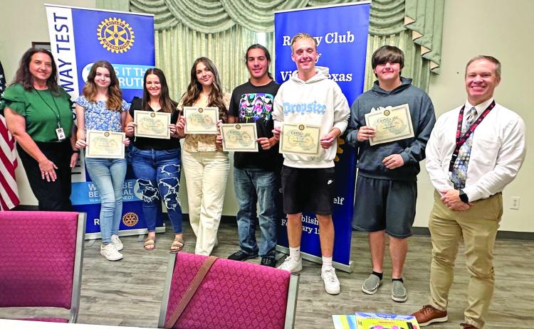 Vidor High School October Students of the Month were honored with a luncheon Monday during the Rotary Club of Vidor Texas meeting. Each student received a certificate of recognition and a Rotary Challenge coin. The Rotary Club also placed a book on the Green Bus in honor of each of these students. Pictured with Dr. Malveaux and Dr. Killgo are: 9th: Jessica Broadway and McKenzie Grass 10th: Walter Arrant and Eli Zapata 11th: Leonard Schafer 12th: Olivia Avery