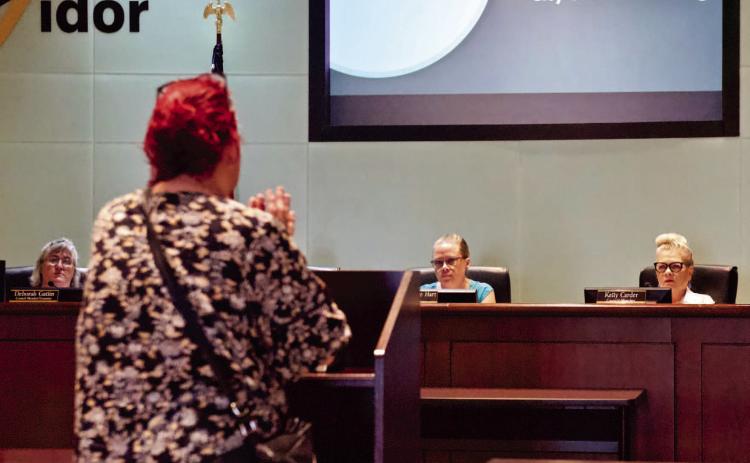 Council unanimously votes to repeal ordinance permitting game rooms