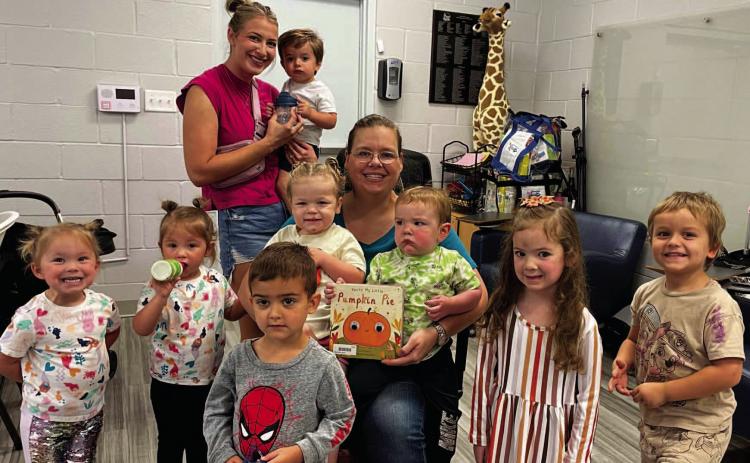 The Vidor Public Library held Itty Bitty Storytime on Tuesday, October 22, 2024. Library clerk Sarah Screws read “You’re My Little Pumpkin Pie” by Nicola Edwards to the audience. The story includes pumpkins, cats, ghosts, spiders, and bats. The children painted handprints and made googly eye sensory bags.