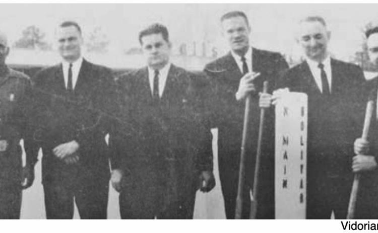 VIDOR’S PAST