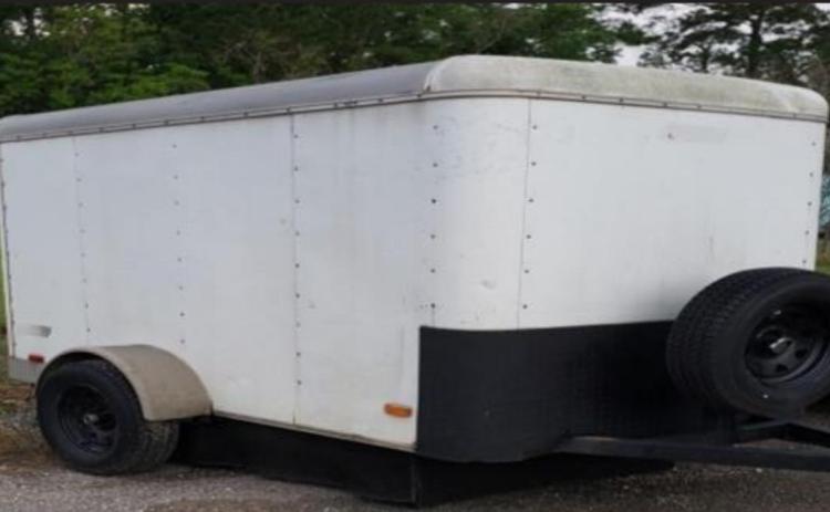 Vidor patrolman busts suspected gas thief towing siphoning trailer and storage drums