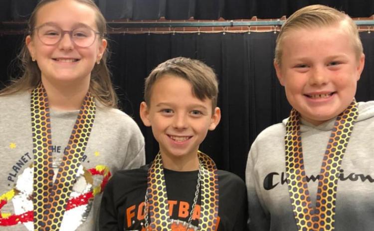 Spelling bee at Pine Forest
