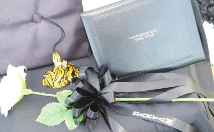 Daryan Jones, 2021 classmate who passed away from cancer this year, was remembered at graduation.