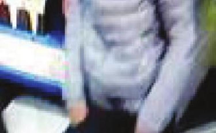 Armed robbers strike Vidor convenience store