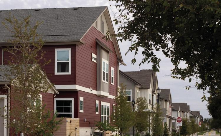 Texans are spending a larger share of their budget on housing and food, costs that largely don’t generate sales tax revenue, representatives with the state comptroller’s office said Tuesday. Credit: John Jordan/The Texas Tribune