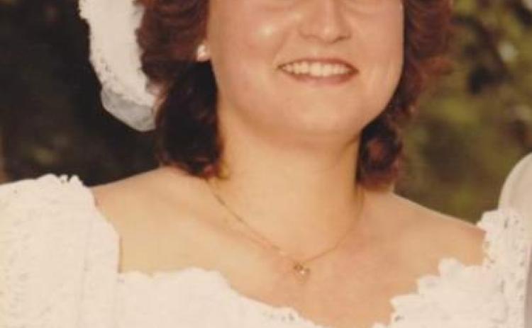 Julie Elizabeth Minton